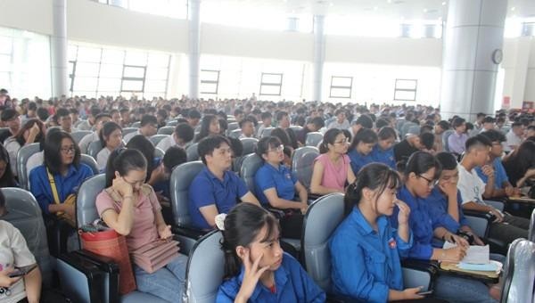 Ngày hội Tư vấn hướng nghiệp - Tuyển sinh giáo dục nghề nghiệp và việc làm năm 2020 ở Hải Dương.