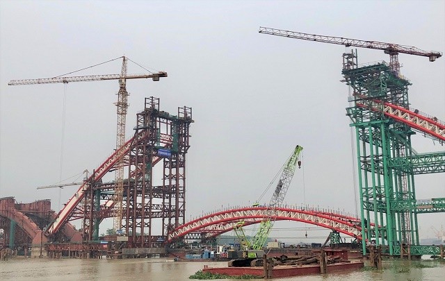 Ngày 23/8 dự kiến hoàn thiện hợp long các vòm chính cầu Hoàng Văn Thụ, Hải Phòng