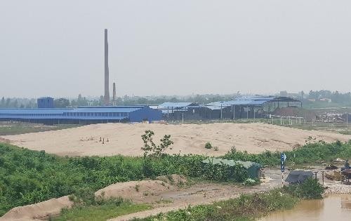 Công ty cổ phần gạch Đại Hoàng thuộc tập đoàn Hamico vi phạm nghiêm trọng Luật đê điều