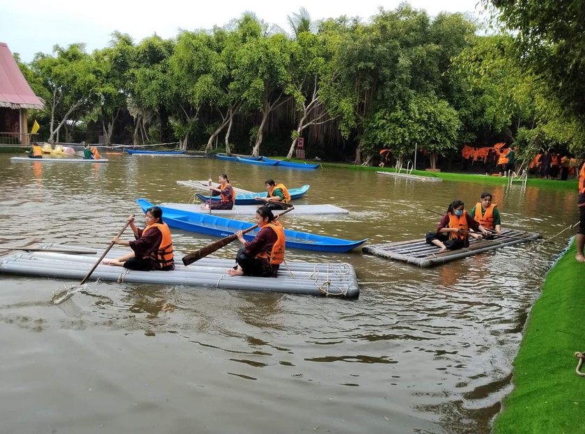 Khu du lịch sinh thái Làng Xanh Bến Tre.