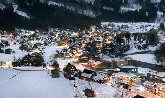 Làng cổ Shirakawa-go và Gokayama. 