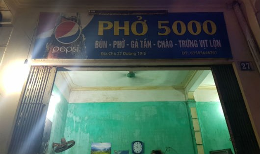 Quán “Phở 5.000” giữa lòng thành phố dệt