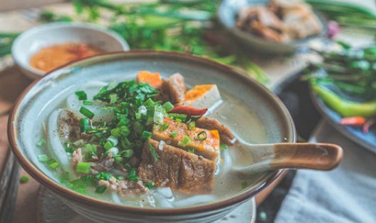 Bánh canh chả cá thanh ngọt ăn một lần nhớ mãi