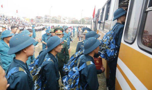 Các tân binh nhập ngũ không muốn bị trả về vì lý do sức khỏe