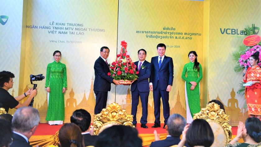 Cuối năm 2018, Vietcombank đã khai trương ngân hàng con - VCBLaos tại Viêng Chăn.