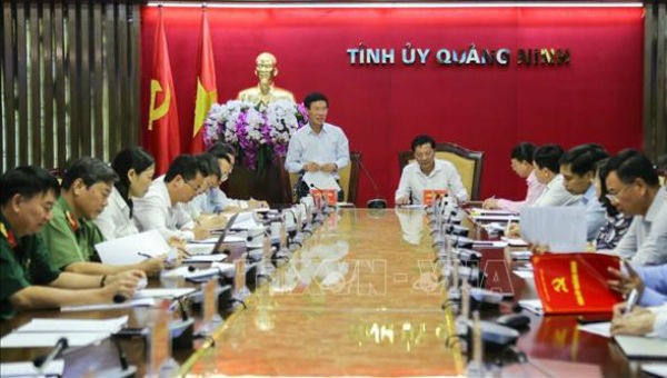 Quang cảnh buổi làm việc