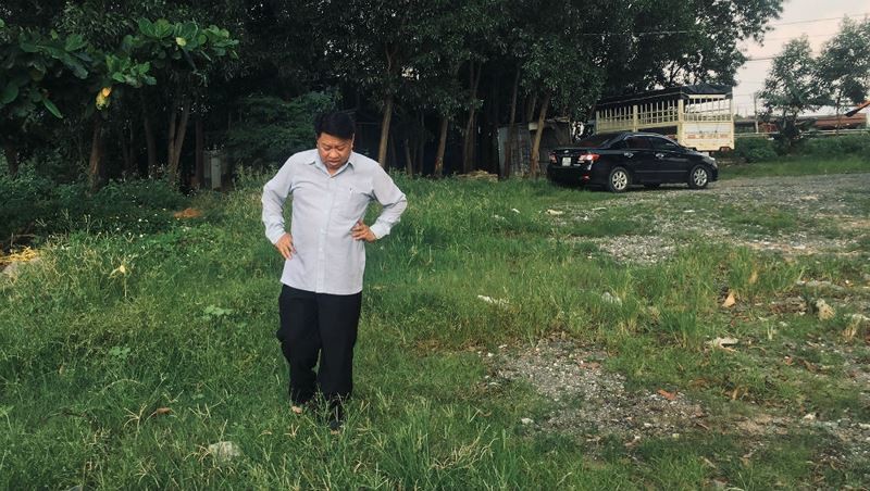 “Nửa đời khốn khổ đi xin cấp sổ đỏ”: Ba lần bị Chủ tịch xã cho người chặt nhổ cây cối, hoa màu ảnh 1 Đồng Nai: Cán bộ địa phương lộng quyền 'bóp méo' Luật Đất đai
