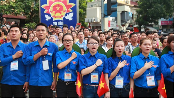 “Đừng hỏi Tổ quốc đã làm gì cho ta, mà cần hỏi ta đã làm gì cho Tổ quốc hôm nay?”