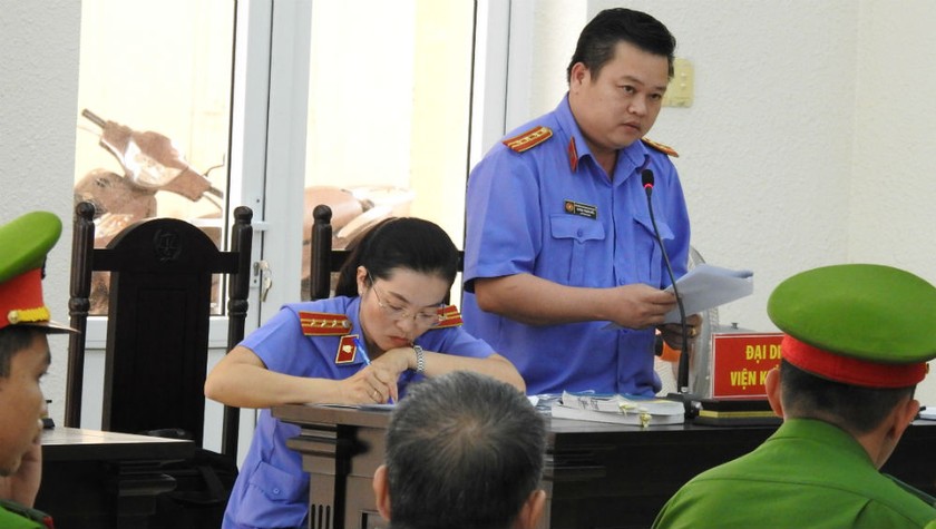 Các LS đánh giá trong vụ án này, VKSND Bình Dương chưa thực hiện đúng, đủ vai trò trong kiểm sát điều tra, chưa chứng minh được các bị cáo phạm tội.