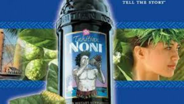 Đa cấp Morinda Việt Nam bán các loại nước Noni bị phạt 605 triệu đồng, rút giấy phép. Ảnh Tiền Phong.