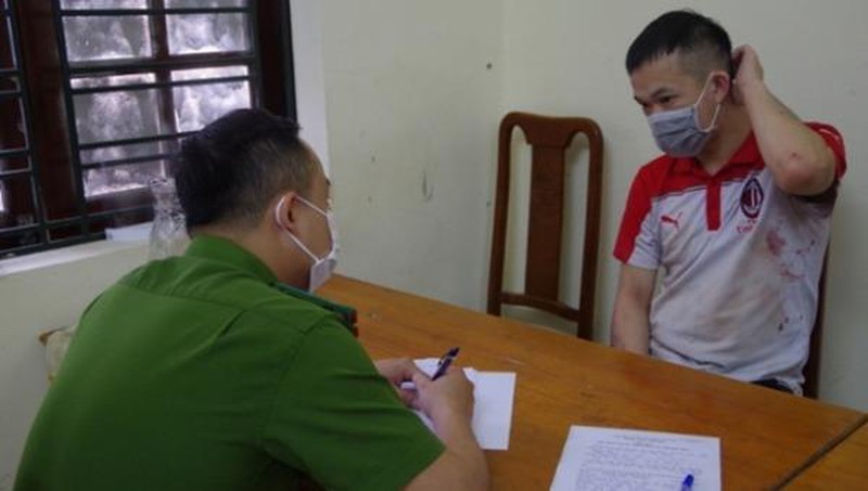Lành Đức Giang tại cơ quan điều tra.