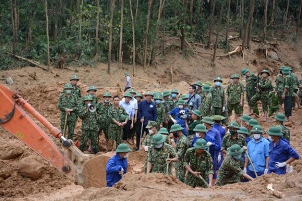 Hiện trường đoàn công tác gặp nạn.