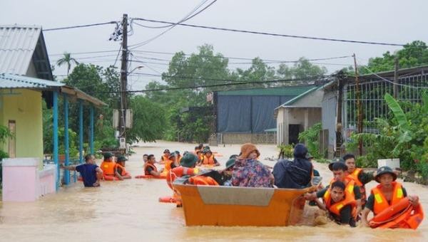 Ứng phó bão số 10: Sẵn sàng công tác tìm kiếm cứu nạn