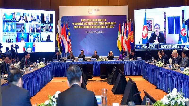 Quang cảnh hội nghị tại Hà Nội.