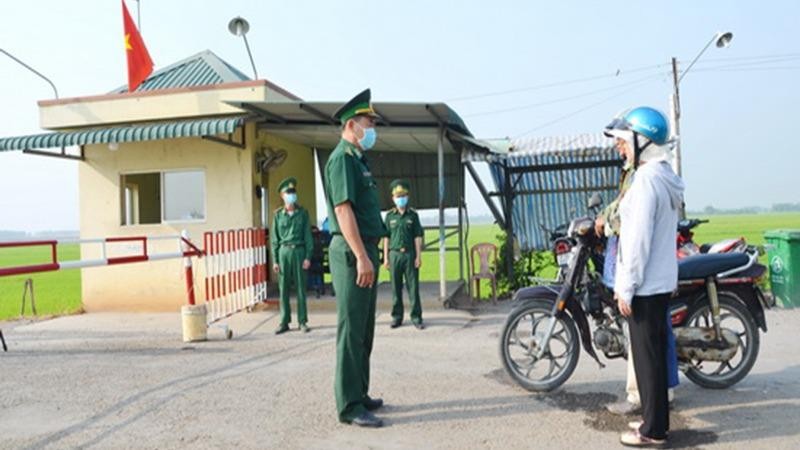 Lực lượng biên phòng siết chặt nhập cảnh.