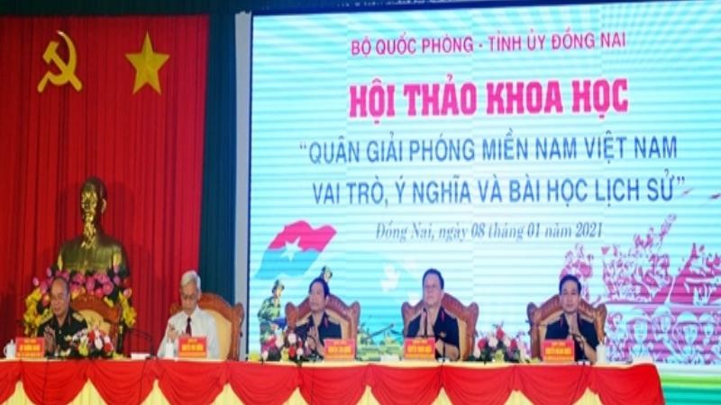 Quang cảnh hội thảo.