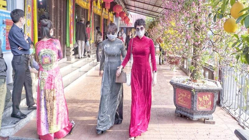Du lịch tâm linh ảm đạm hơn mọi năm.