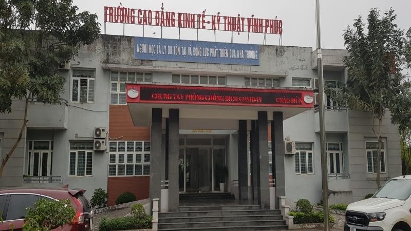 Trường Cao đẳng Kinh tế -  Kỹ thuật Vĩnh Phúc nơi nam sinh đang theo học.