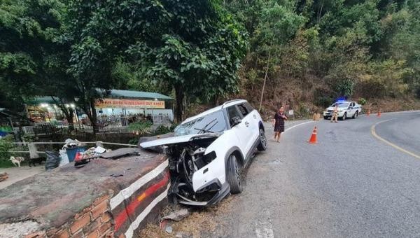 Một vụ tai nạn trên đèo Bảo Lộc.