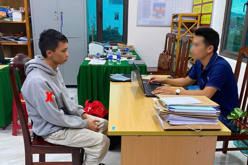 Đối tượng Nguyễn Duy Quang tại cơ quan điều tra.