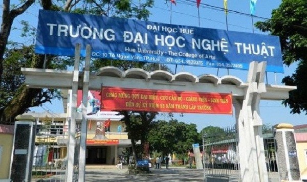 Trường ĐH Nghệ thuật- ĐH Huế vừa chấm dứt hợp đồng với 21 cán bộ, giảng viên