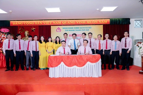 Chuyên môn công đoàn ký giao ước