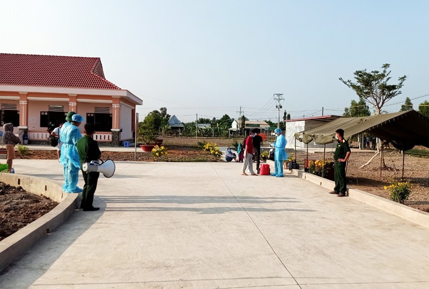 Người dân chuẩn bị trở về nhà sau thời gian cách ly