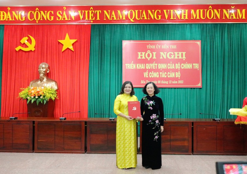 Bà Hồ Thị Hoàng Yến giữ chức Quyền Bí thư Tỉnh ủy Bến Tre