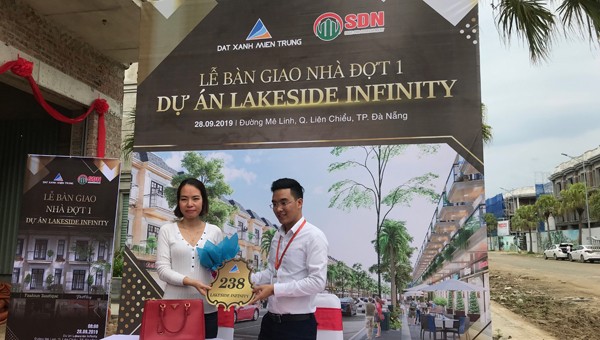 Lễ bàn giao nhà đợt 1 Dự án Lakeside Infinity của Đất Xanh Miền Trung ngày 28/9