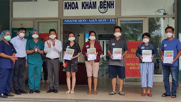 5 ca mắc Covid-19 được công bố khỏi bệnh sáng 14/8