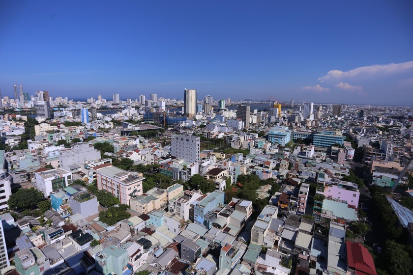 Tình trạng ký gửi, ký chờ nhà đất tại phòng công chứng làm méo mó thị trường bất động sản.