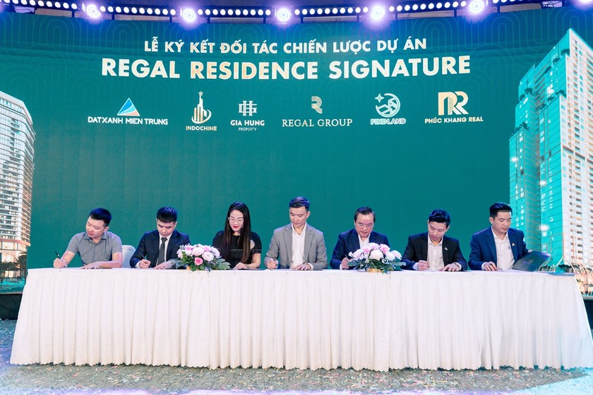 Regal Group chính thức ký kết với các đối tác chiến lược Bắc - Trung - Nam phân phối chính thức dự án tháp đôi Regal Residence Đồng Hới.