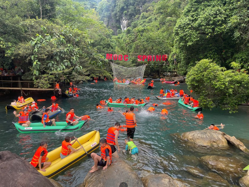 Du lịch 'bội thu' dịp 30/4 - 1/5 ảnh 3