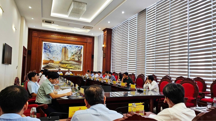 Toàn cảnh Hội nghị tại TP Đồng Hới.