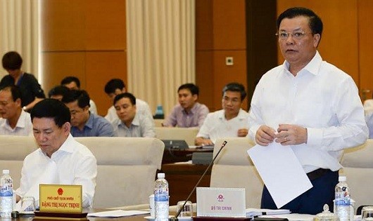 Theo Bộ trưởng Đinh Tiến Dũng, GDP 6 tháng đầu năm có dấu hiệu chững lại.