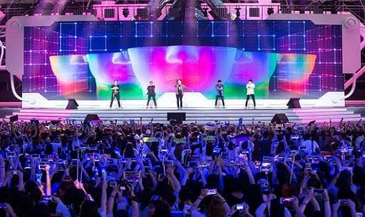 Các ngôi sao K-pop được cho là bị ảnh hưởng bởi mâu thuẫn chính trị Mỹ - Hàn. Ảnh minh họa.