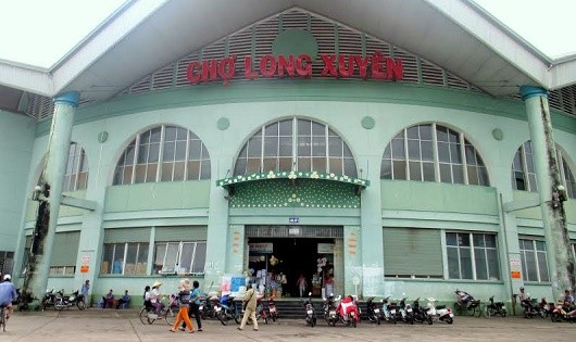 An Giang: Tiểu thương phản đối di dời chợ Long Xuyên