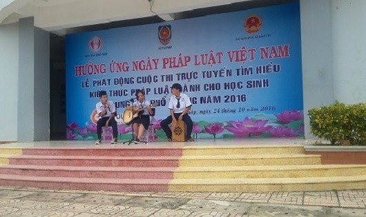 Thi tìm hiểu pháp luật trực tuyến cho học sinh THPT: Sân chơi bổ ích cho học sinh