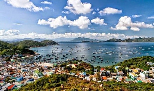 Huyện Vạn Ninh (Khánh Hòa) là địa phương dự kiến trở thành đơn vị hành chính-kinh tế đặc biệt Bắc Vân Phong (gọi tắt là đặc khu Bắc Vân Phong).