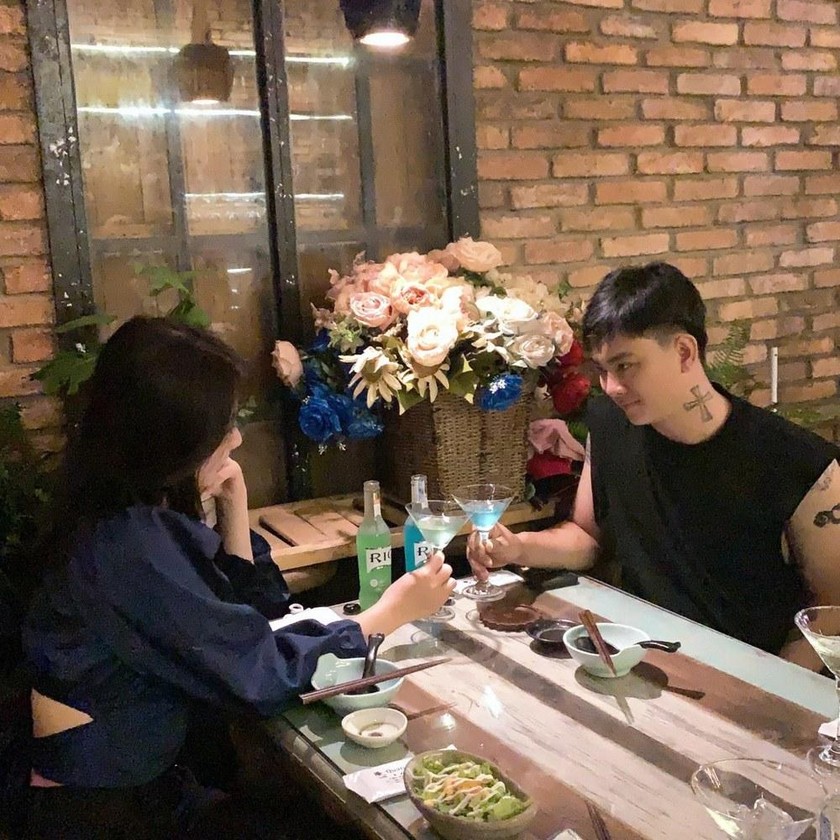 Hoài Lâm công khai kết hôn với người mới, sau ly hôn Cindy Lư ảnh 2 Hoài Lâm công khai kết hôn với người mới, sau ly hôn Cindy Lư ảnh 2