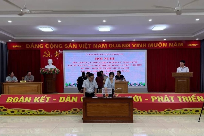 111 hộ dân đầu tiên thực hiện bốc thăm vị trí tái định cư