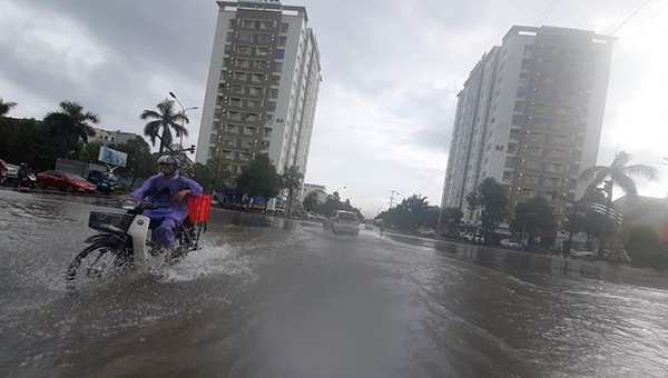 Để đảm bảo an toàn trước mưa bão, nhiều trường đã cho học sinh nghỉ học (ảnh minh họa)