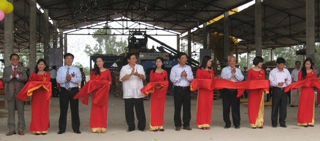 Khánh thành nhà máy gạch không nung đầu tiên ở Miền trung    