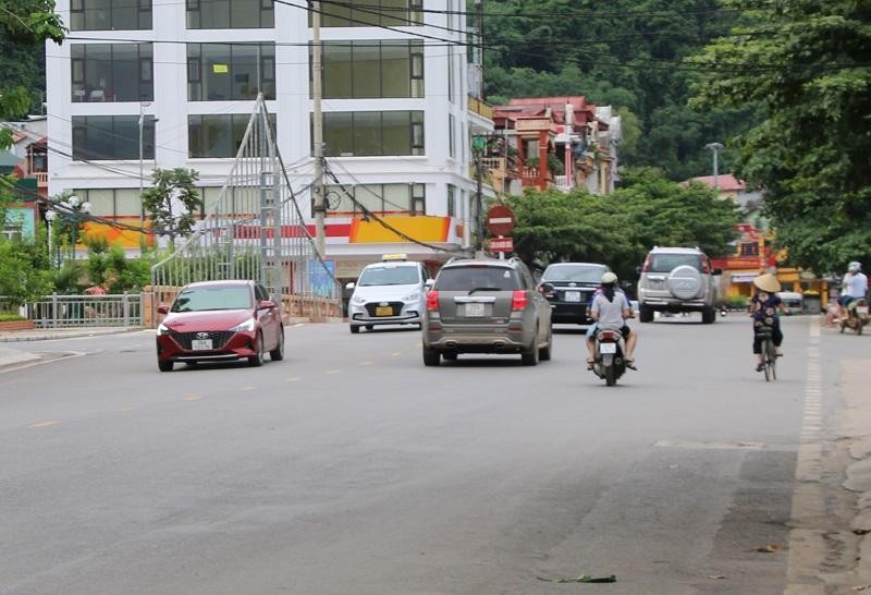 Sơn La cho hoạt động trở lại một số dịch vụ thiết yếu sau thời gian dài tạm dừng để phòng, chống dịch COVID-19.