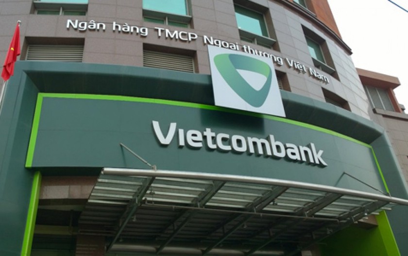 Vietcombank chi gần 30 tỷ đồng để đổi màu sơn từ đỏ sang vàng sữa