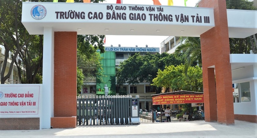 Hiện đang có gần 30 trường trực thuộc Bộ GTVT, từ bậc trung cấp đến đại học