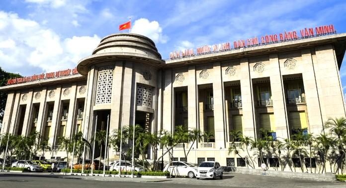 Ngân hàng nói gì khi tỷ giá USD/VND tăng 2% so với cuối năm 2021?