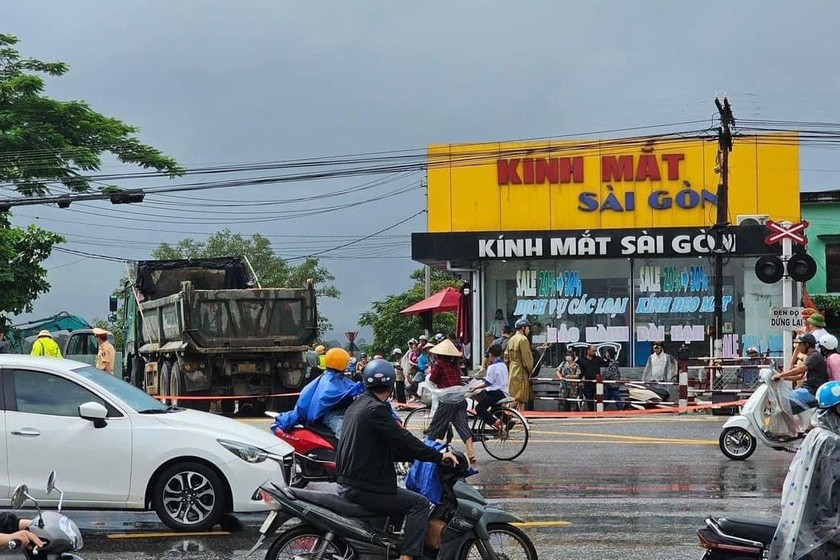 Hiện trường vụ tai nạn giao thông. 