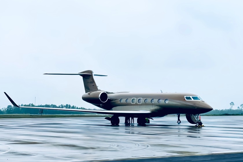 Gulfstream đỗ tại Sân bay quốc tế Phú Bài sáng 14/2.