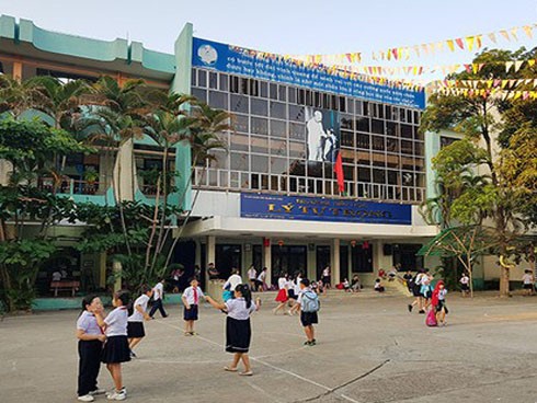 Đà Nẵng: Nhà thầu gian dối hay chủ đầu tư tắc trách khi chấm thầu dự án Trường tiểu học Lý Tự Trọng?